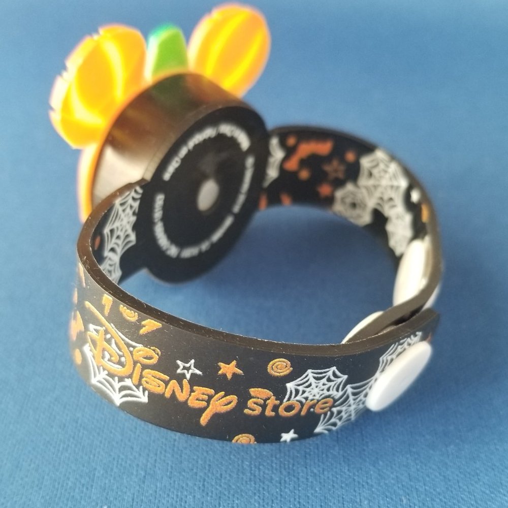 Disney Mickey Pumpkin Halloween light up bracelets - Picture 7 of 16